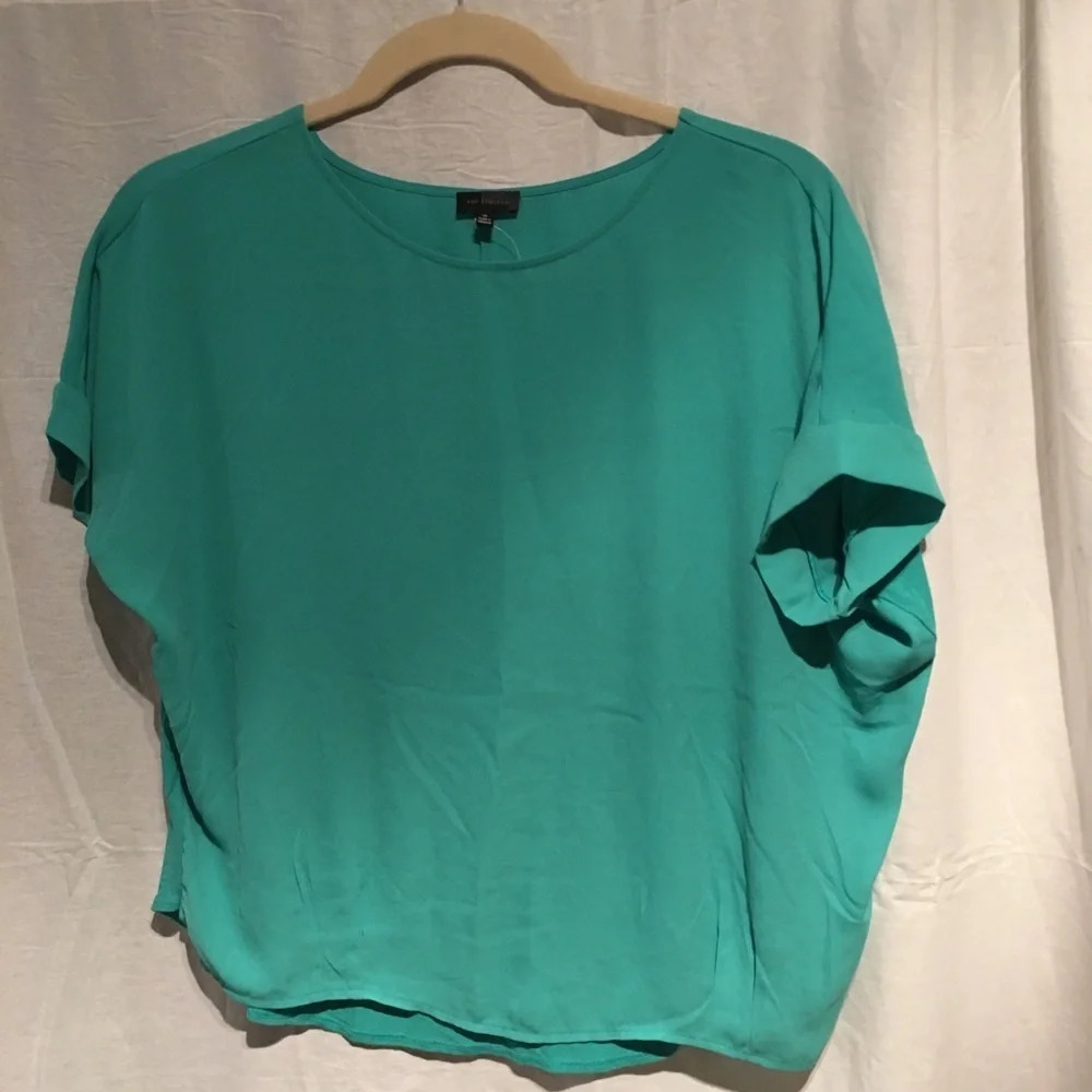 The Limited HiLo hem Blouse SZ XL